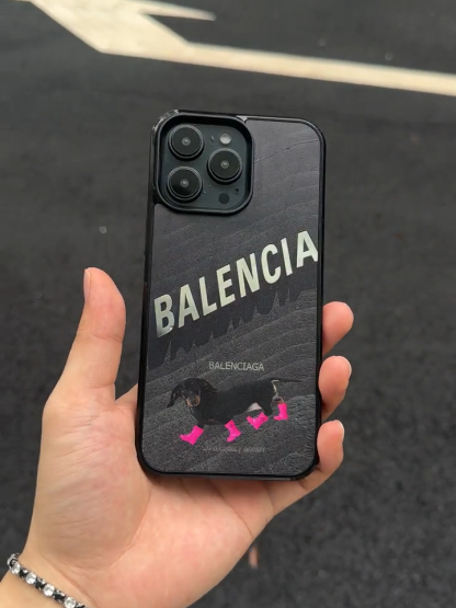 巴黎世家鏡面磨砂手機殼